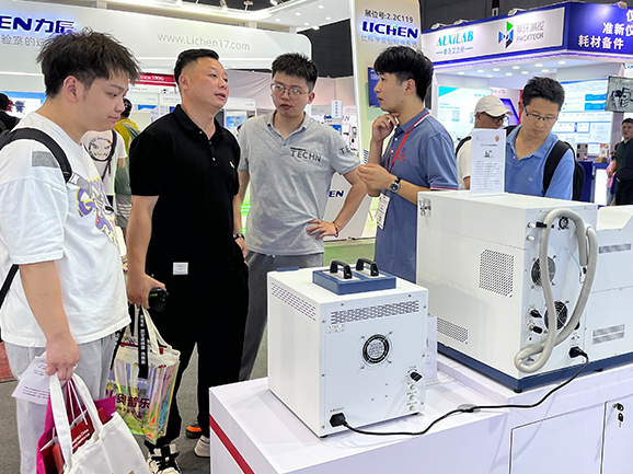 中儀宇盛2023慕尼黑上海分析生化展強(qiáng)勢(shì)吸睛(圖4) 1-230G30U0433X.jpg
